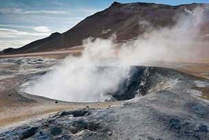 Iceland: Between Ice and Fire
