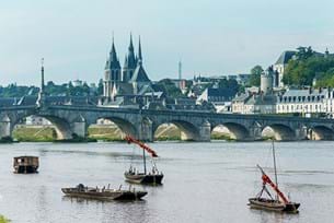 The Loire Valley: Castles and Culture!